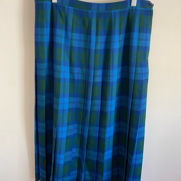 Aljean Canada Vintage 1980’s Wool Pleated Blue and Green Plaid Skirt Preppy - Picture 1 of 7